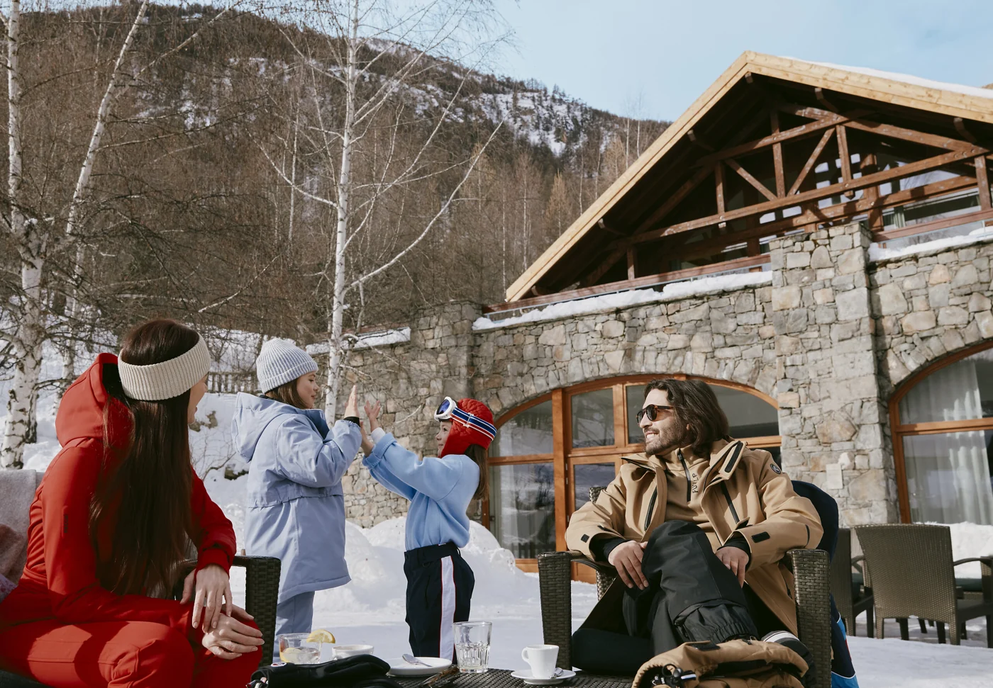 Club Med Serre Chevalier, França — fotografia oficial do village na temporada de neve